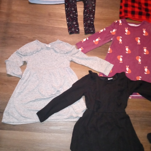 Toddler Girls 5t Holiday Lot - Picture 3 of 6